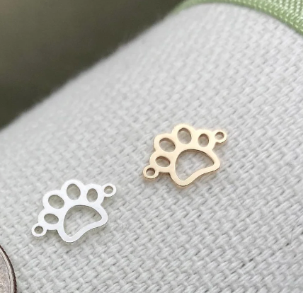 Paw Print Connector