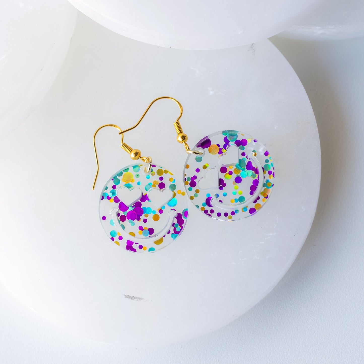 Happy Face Confetti Dot