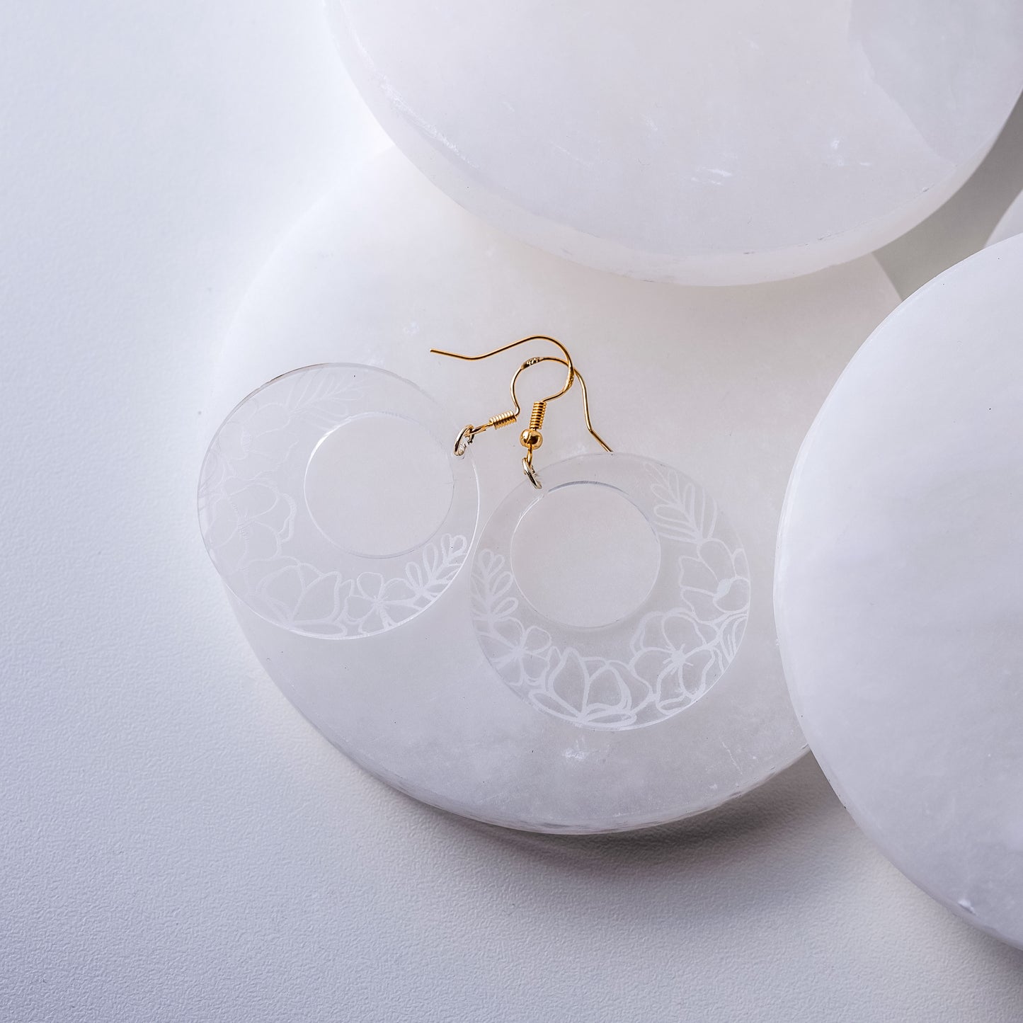 Floral Circle Cut Out Clear