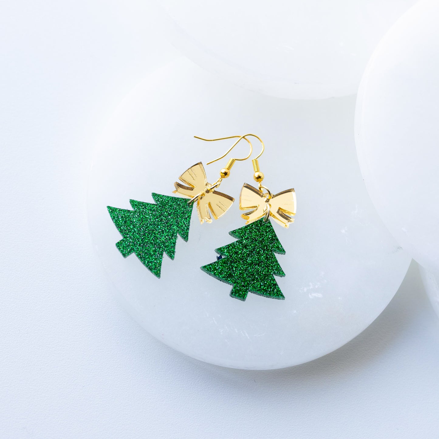 Christmas Tree w/ Bow Top