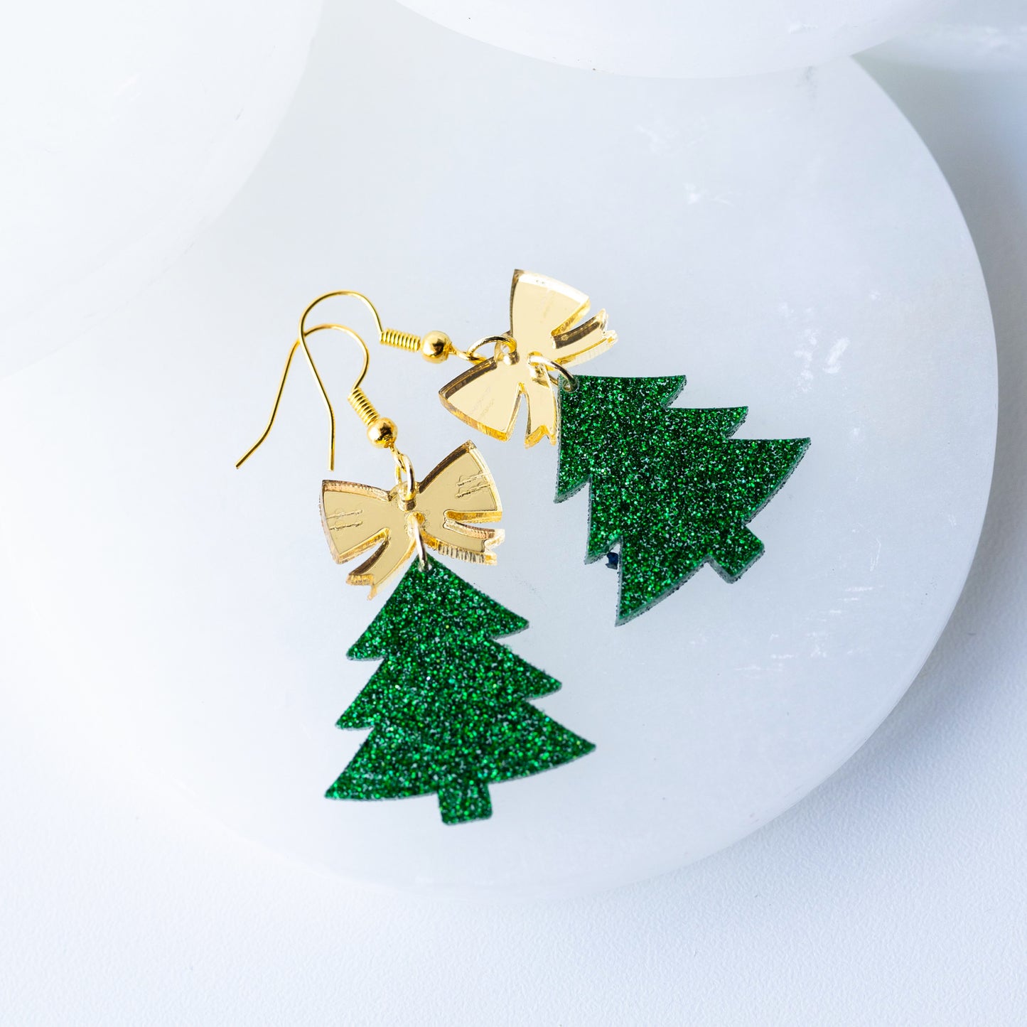Christmas Tree w/ Bow Top