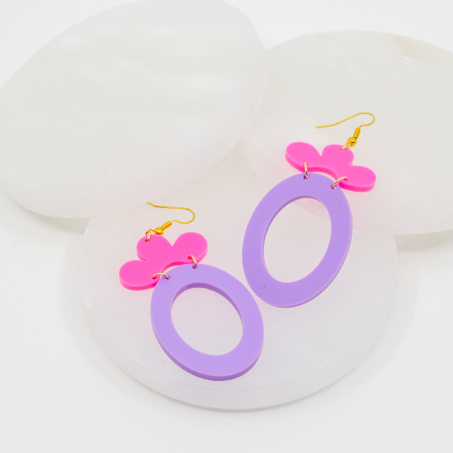 Flower on top Oval Hoop